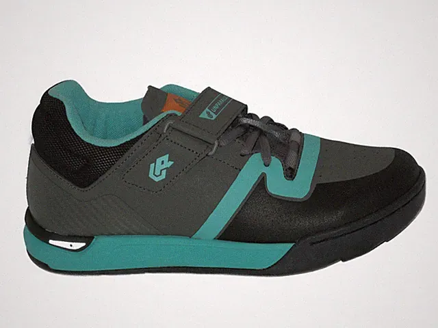 NEW UnParallel SPD Cycle Sneaker Shoe Womens Sz 7 EUR 37.5 MTB-Tour-Spin