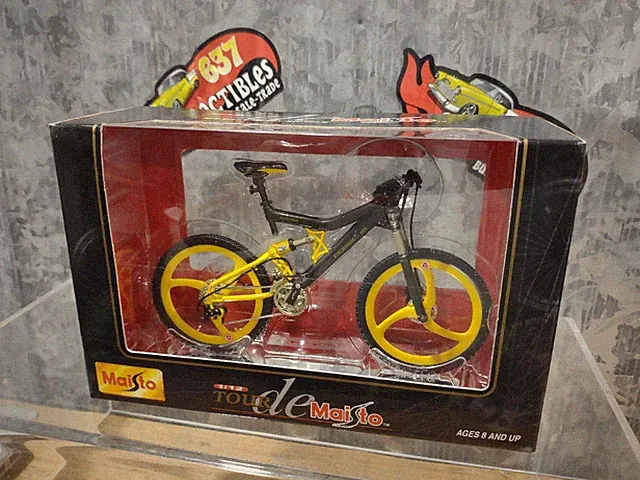 Tour de Maisto 1:12 Die Cast Metal Bicycle Porschebike FS Evolution (D3)