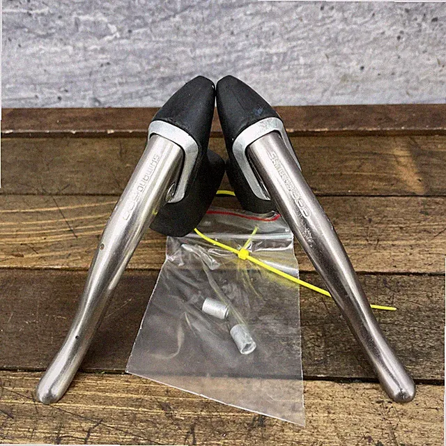 Vintage Shimano 600 BL-6209 Brake Levers Aero Pair 23.8mm Drop Bar Road Bike